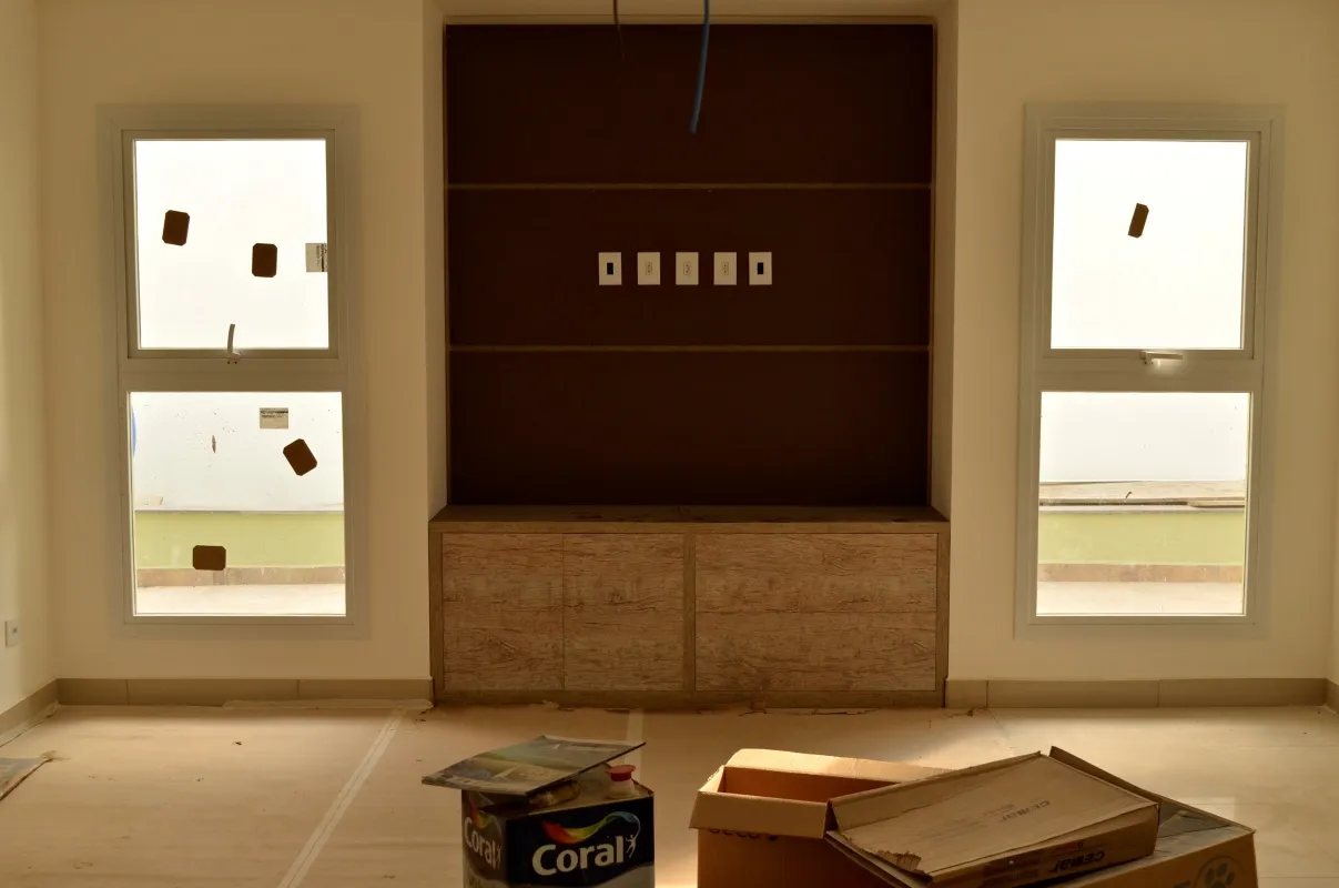 Janela de abrir para fora